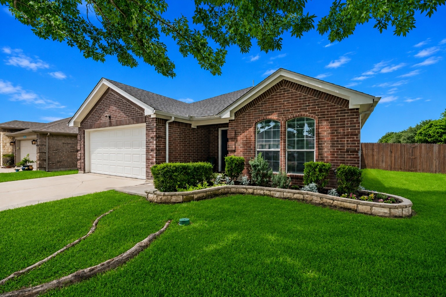 445 Vista Way Drive Saginaw TX 76179