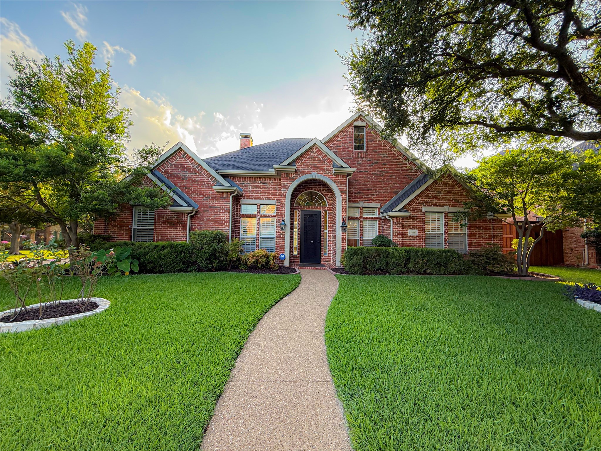7201 Regency Court Plano TX 75024