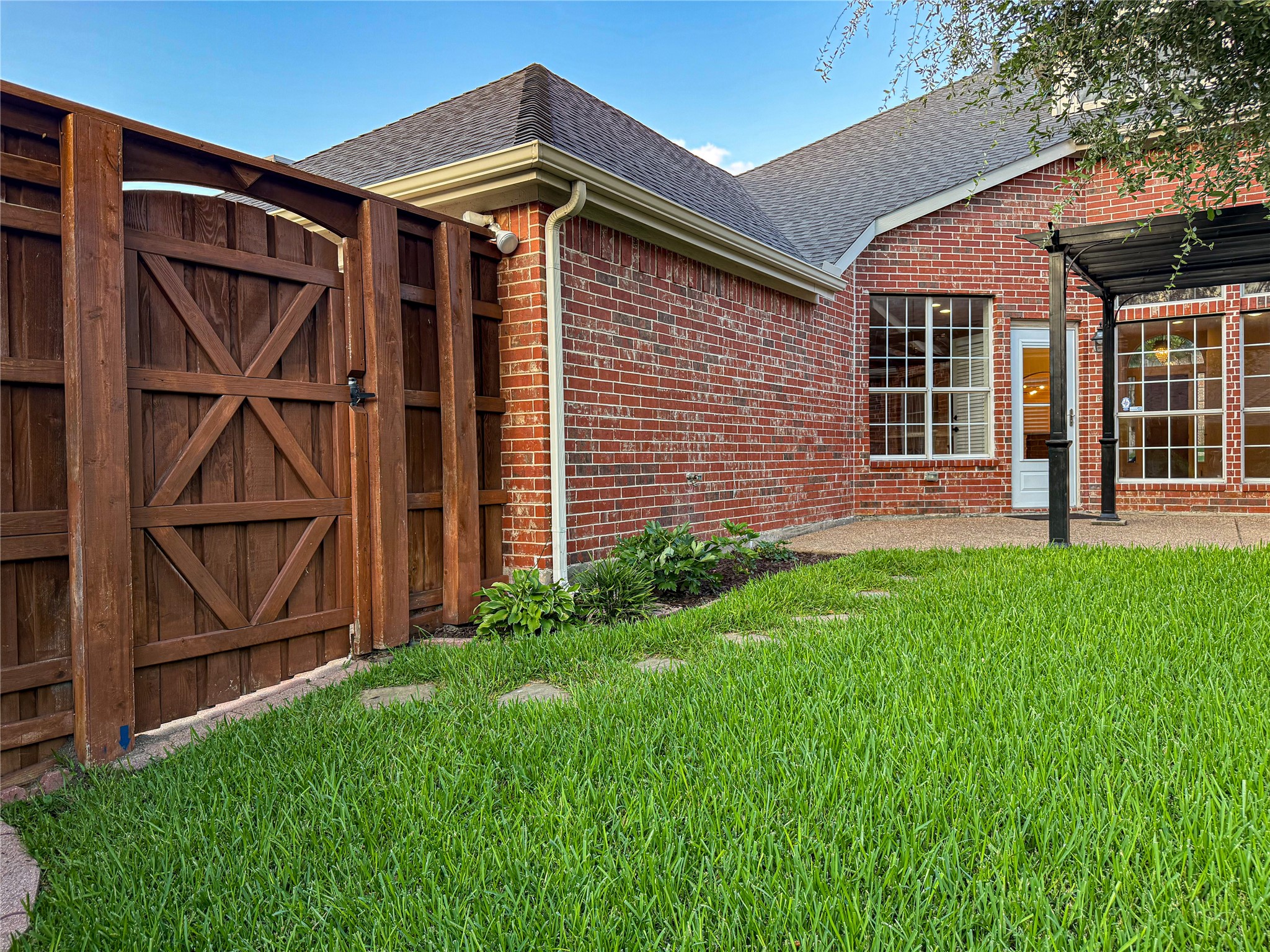 7201 Regency Court Plano TX 75024