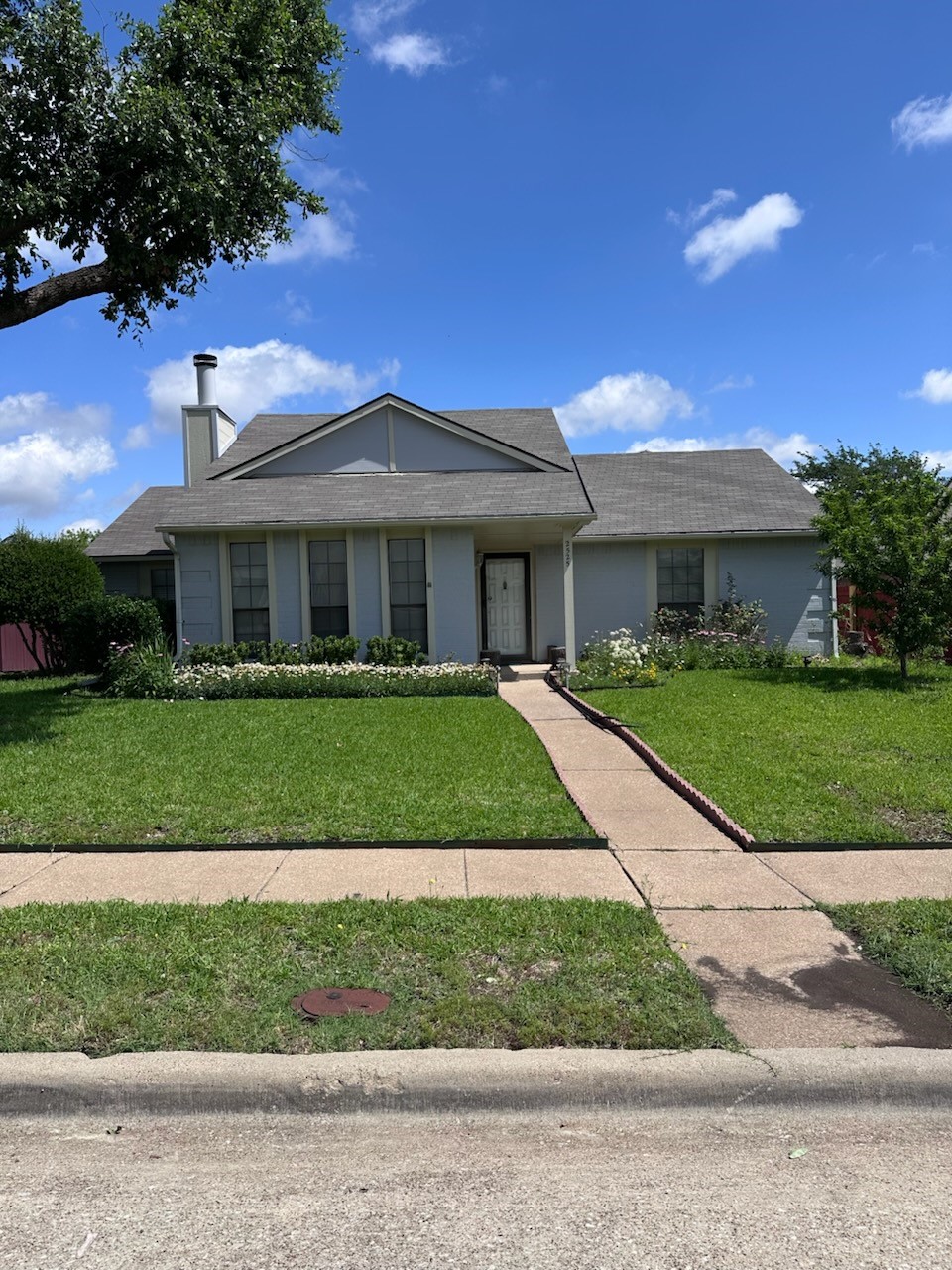 2525 Pear Tree Lane Garland TX 75042