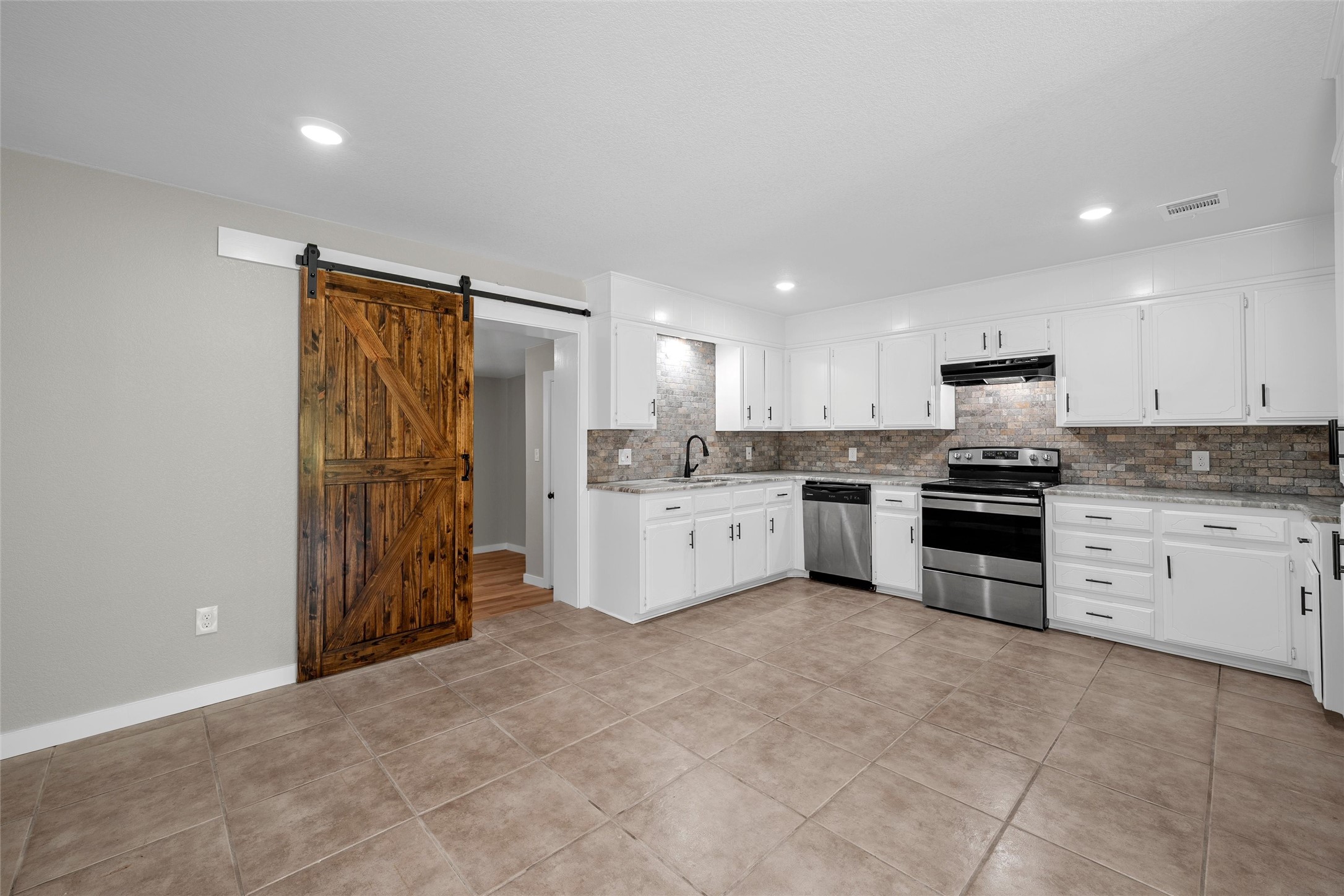 139 Cresthill Circle Valley Mills TX 76689