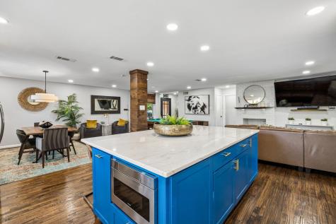 3039 Sharpview Lane Dallas TX 75228