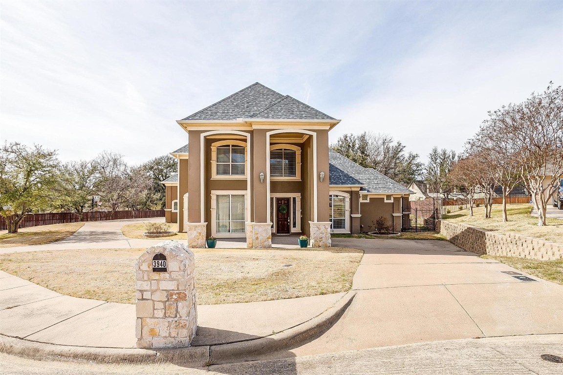 3940 Lakewood Heights Court Fort Worth TX 76179
