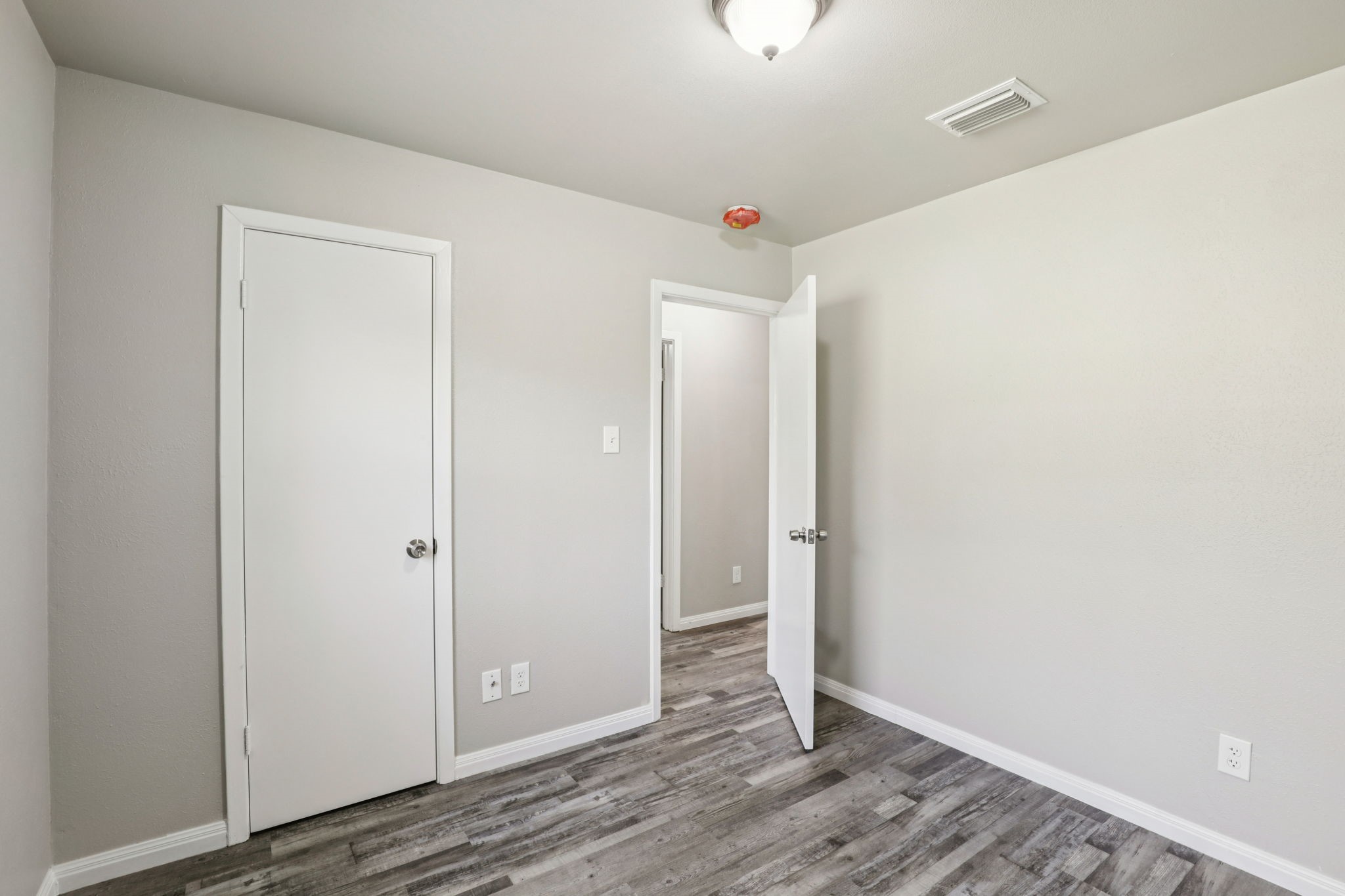 602 San Pedro Street Grand Prairie TX 75051