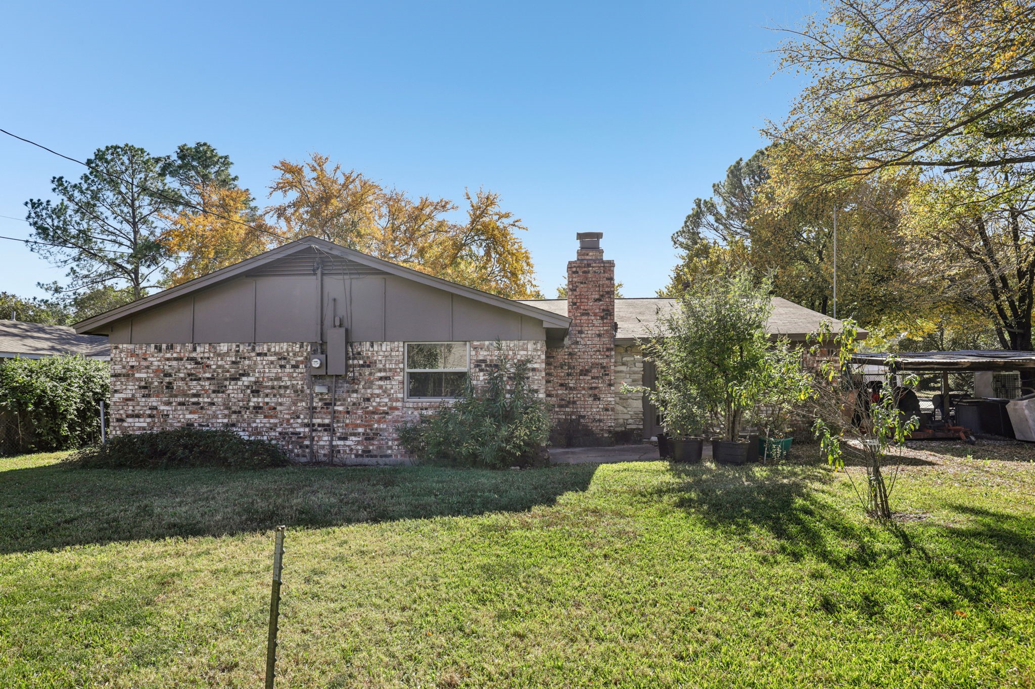 602 San Pedro Street Grand Prairie TX 75051
