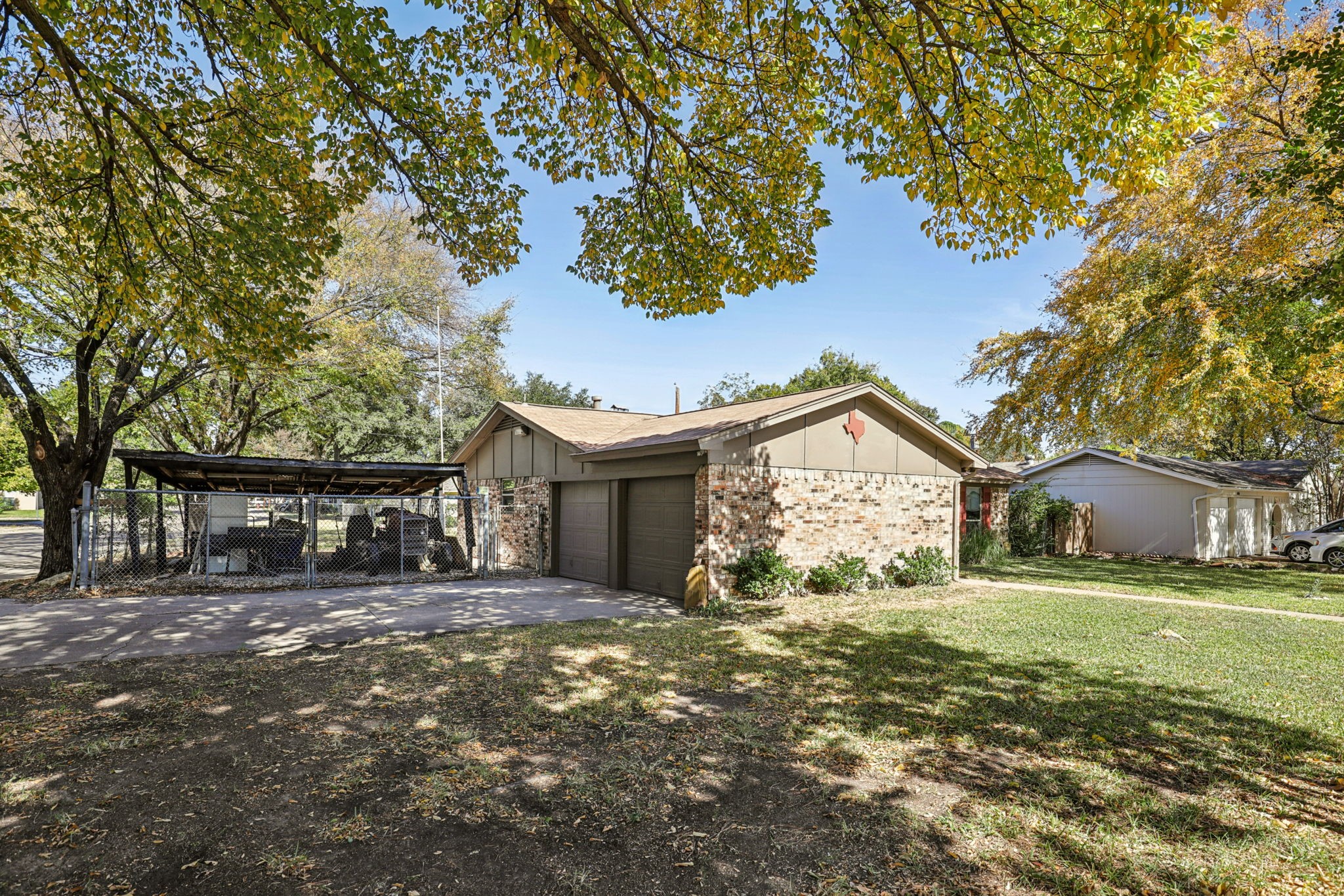 602 San Pedro Street Grand Prairie TX 75051