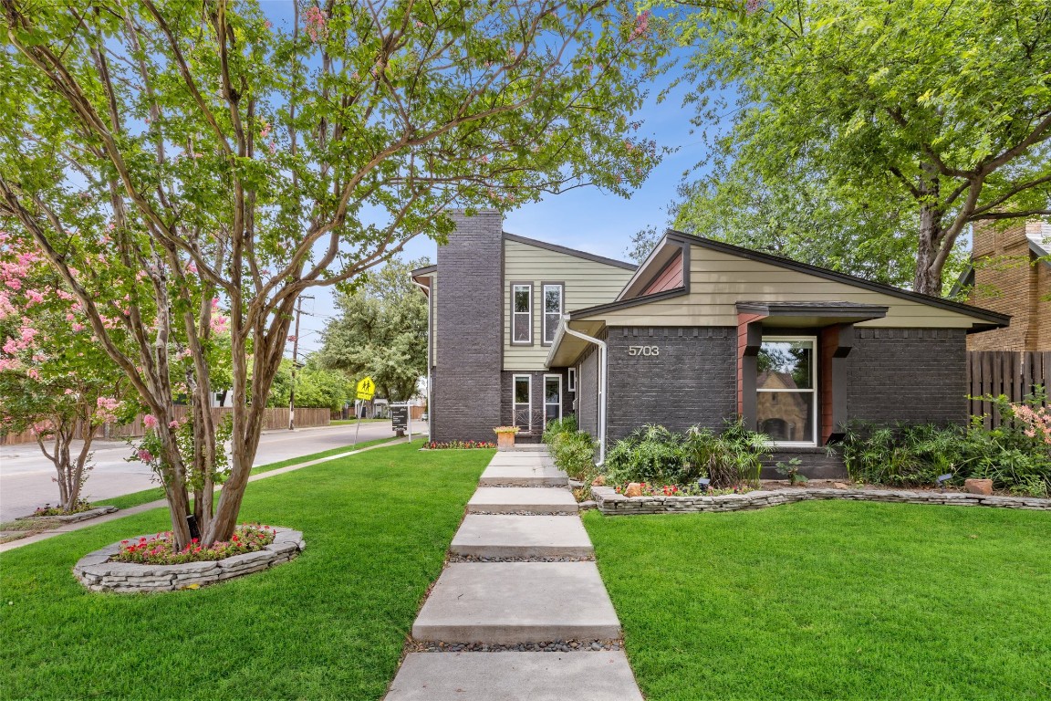 5703 Ellsworth Avenue Dallas TX 75206