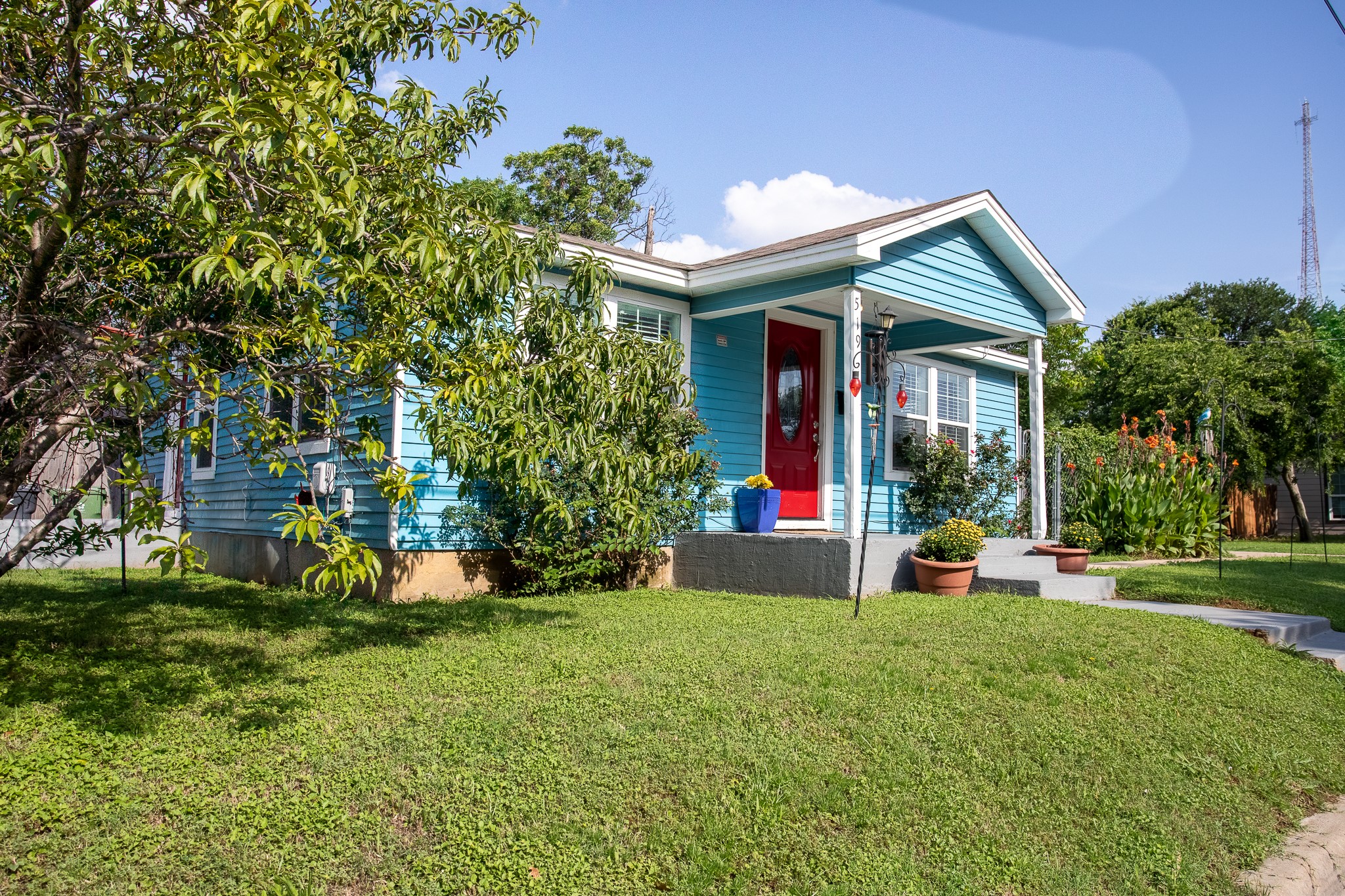 519 Taylor Street Arlington TX 76011
