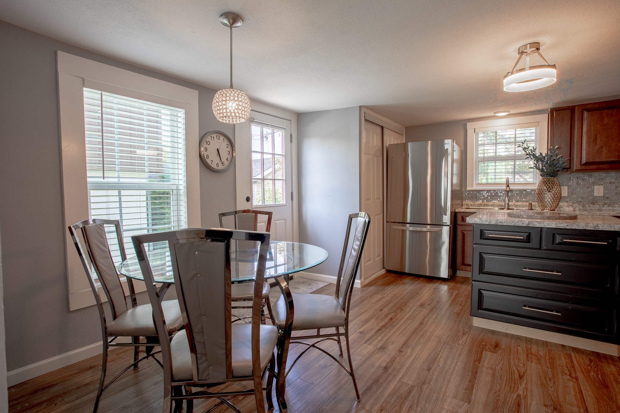 519 Taylor Street Arlington TX 76011