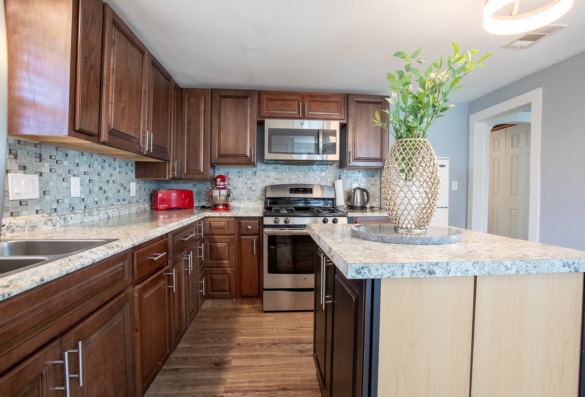 519 Taylor Street Arlington TX 76011