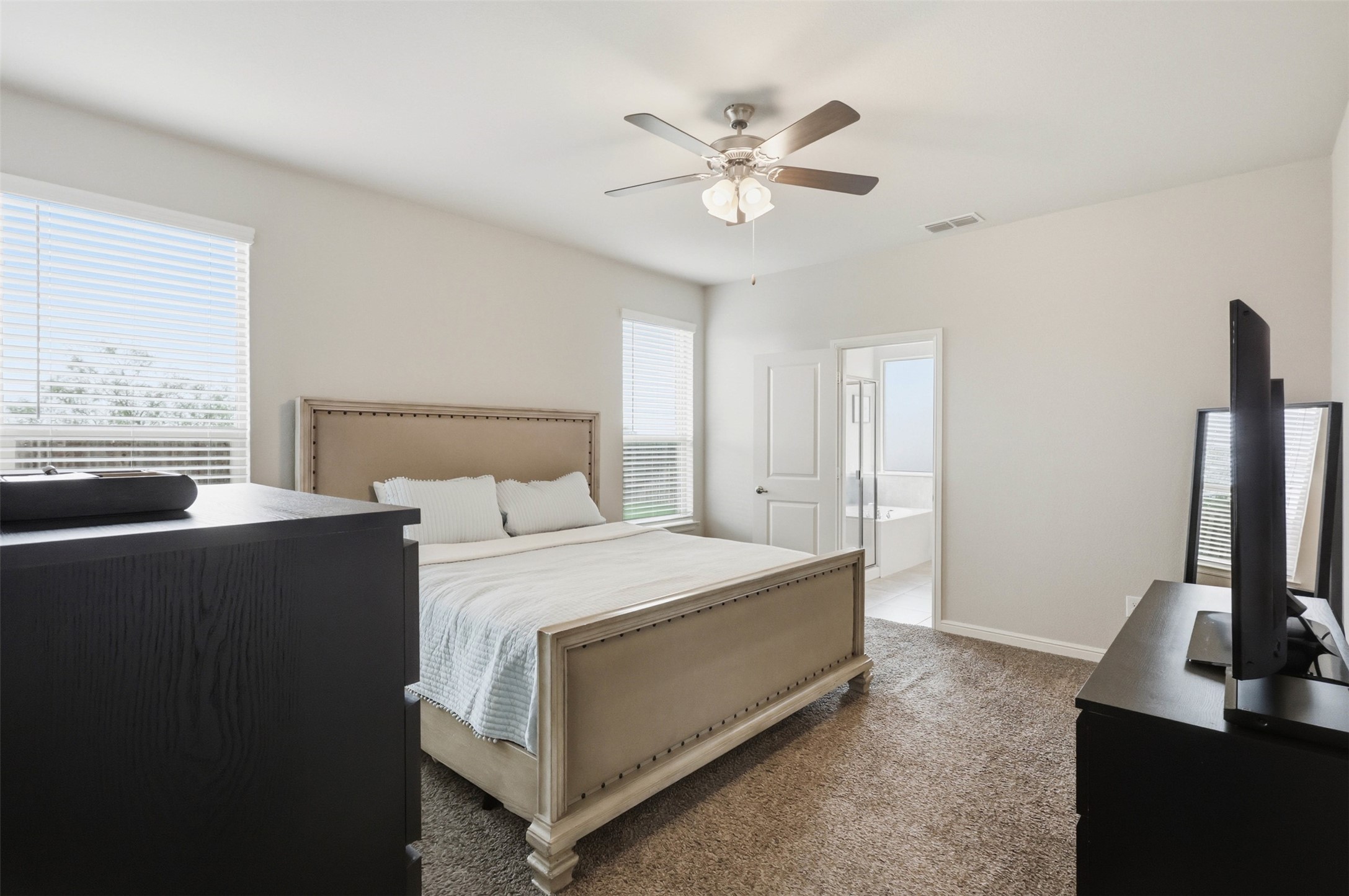 512 Dunster Lane Saginaw TX 76131