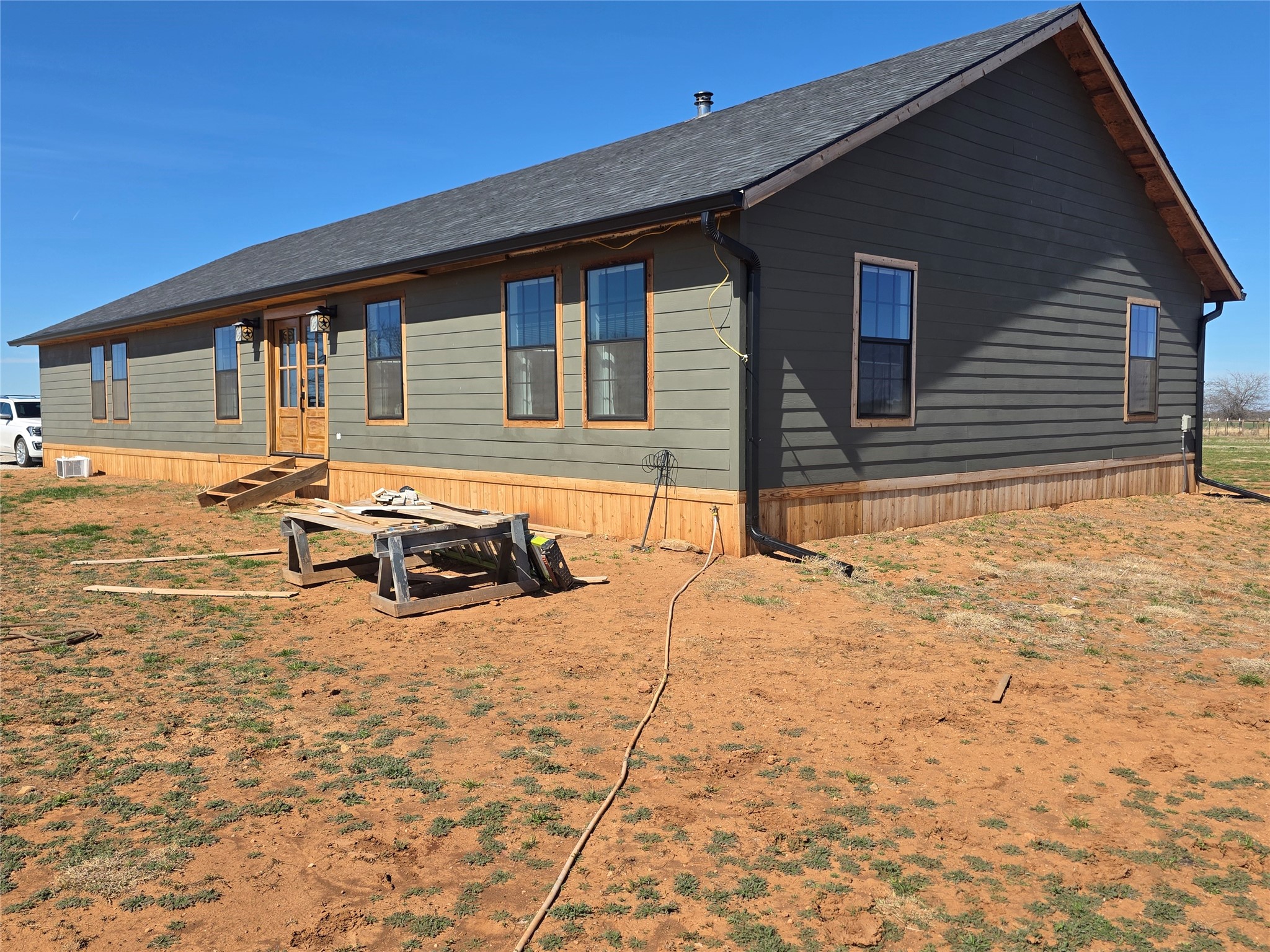 1225 R G Loop Olney TX 76374
