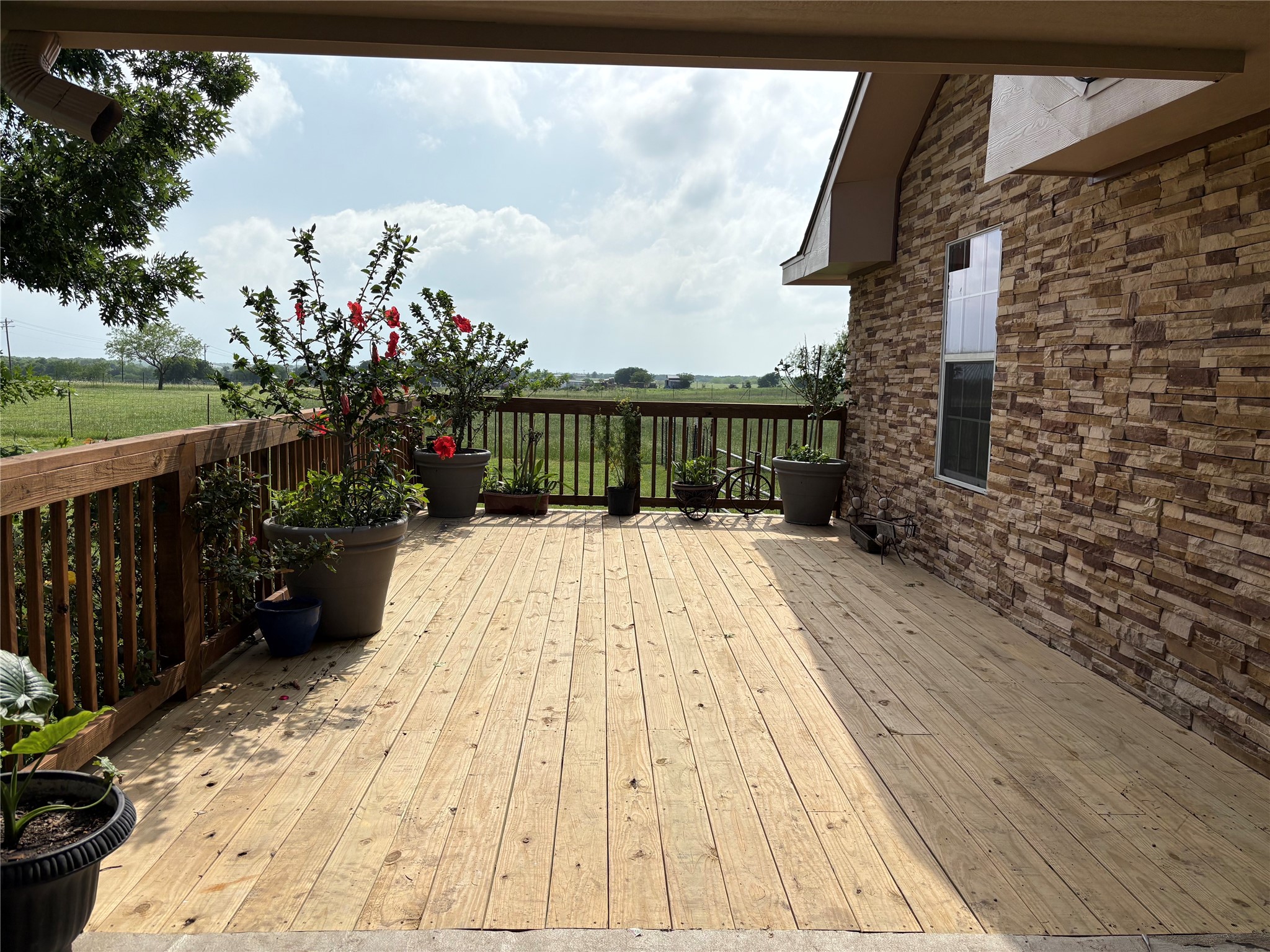 18270 County Road 4160 Frost TX 76641