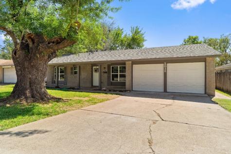 2812 Pennington Street Irving TX 75062