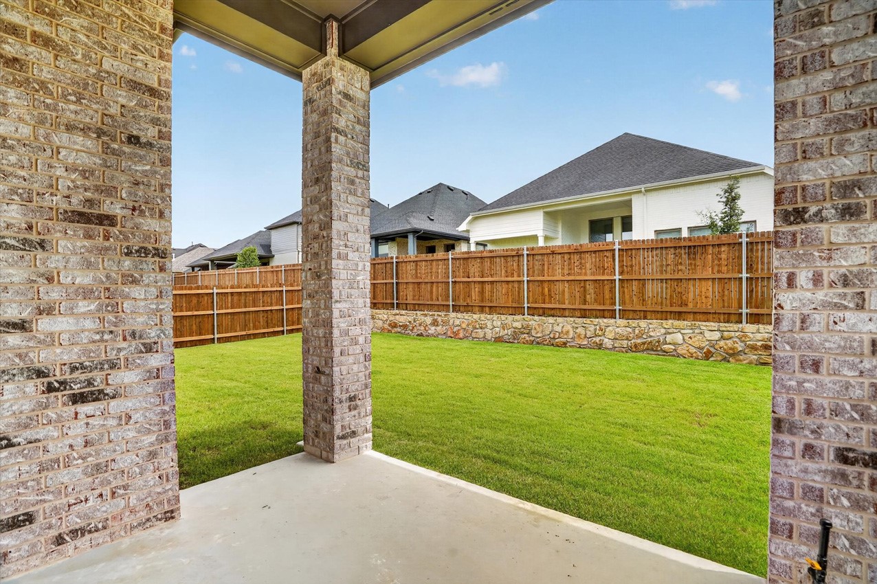 7825 Winterbloom Way Fort Worth TX 76123