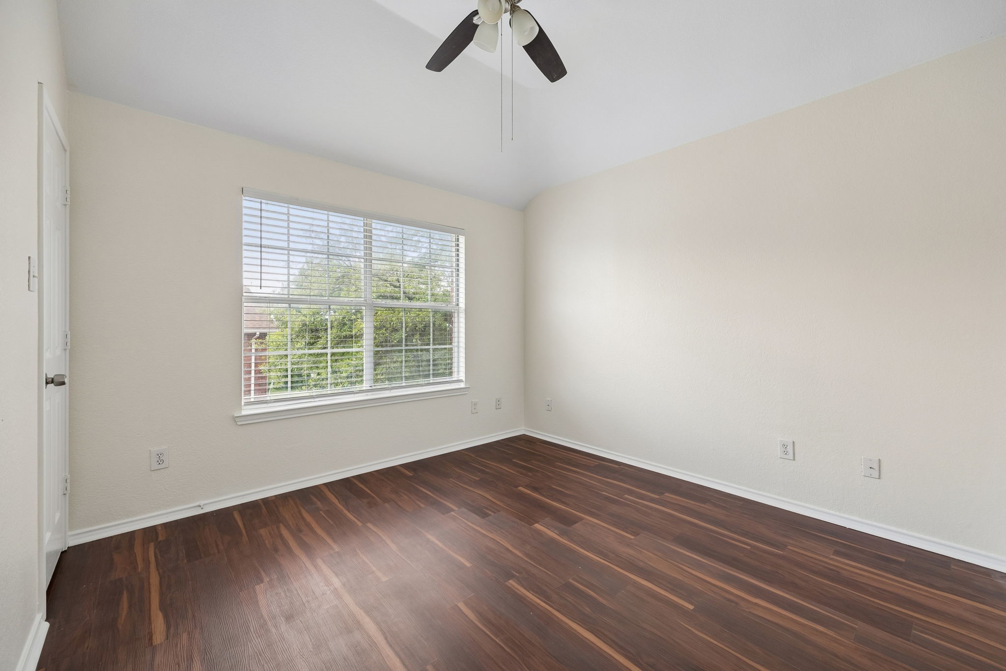 1604 Bennington Drive Carrollton TX 75007
