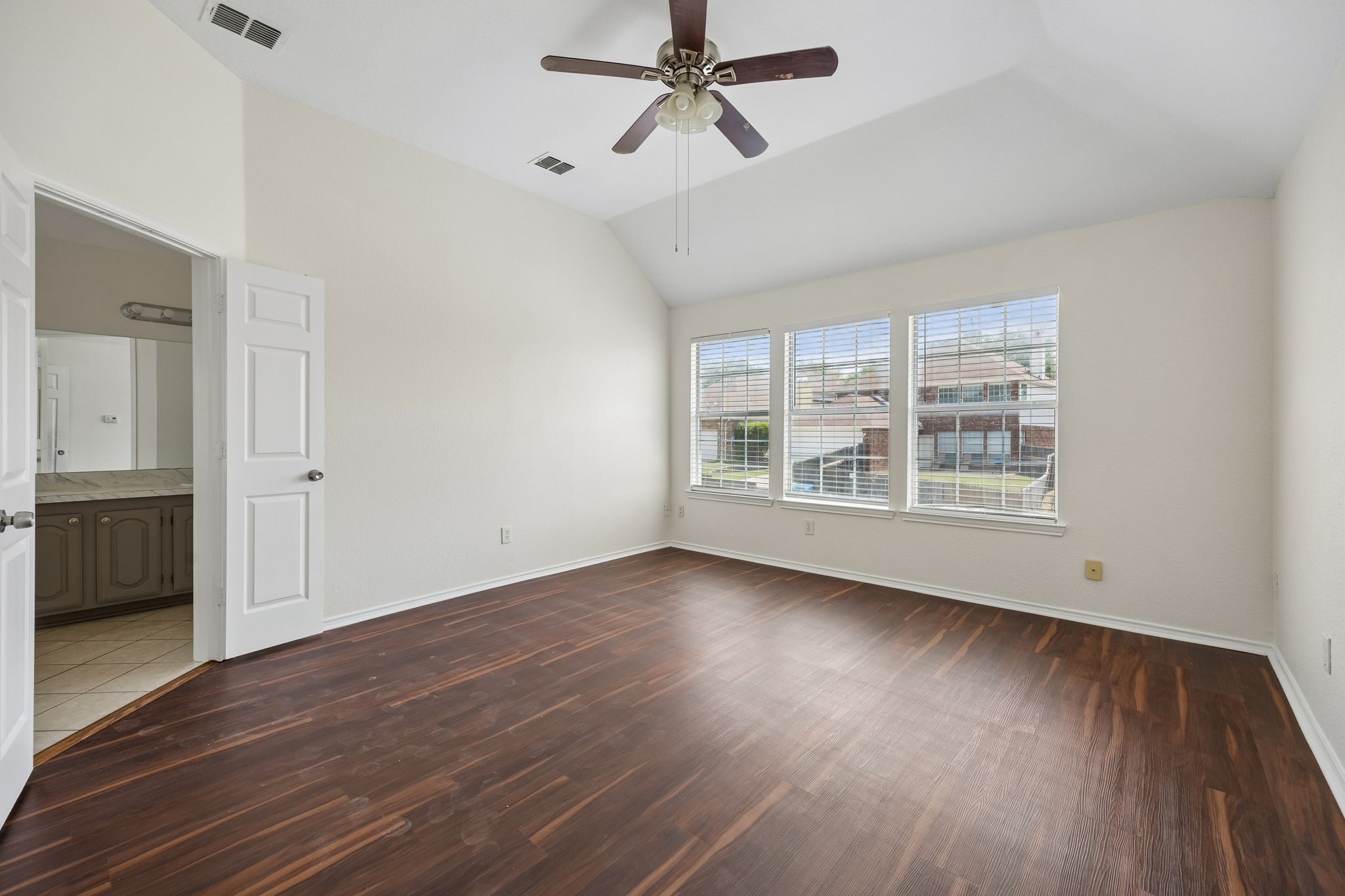 1604 Bennington Drive Carrollton TX 75007