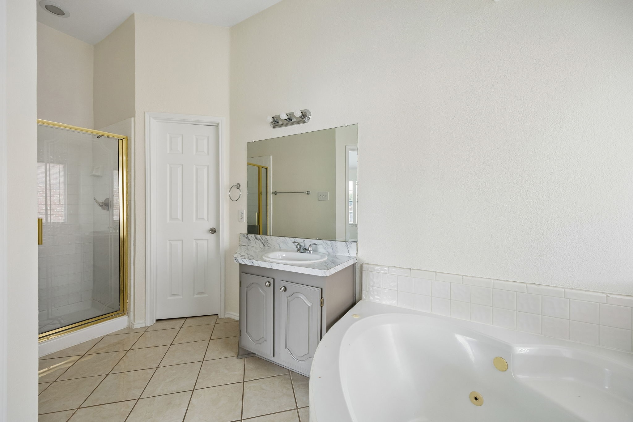 1604 Bennington Drive Carrollton TX 75007