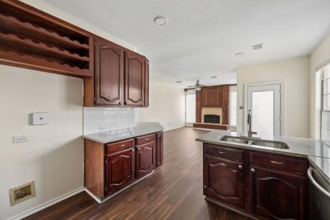 1604 Bennington Drive Carrollton TX 75007