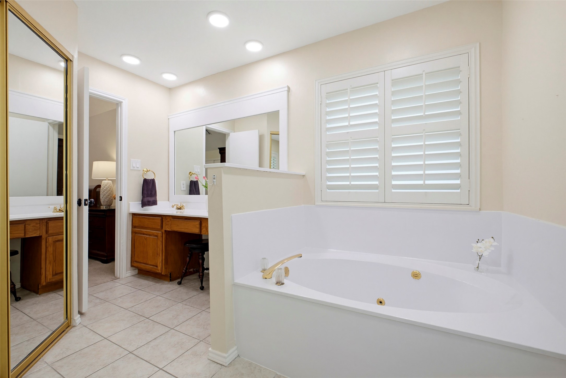 6704 Saddle Ridge Road Arlington TX 76016