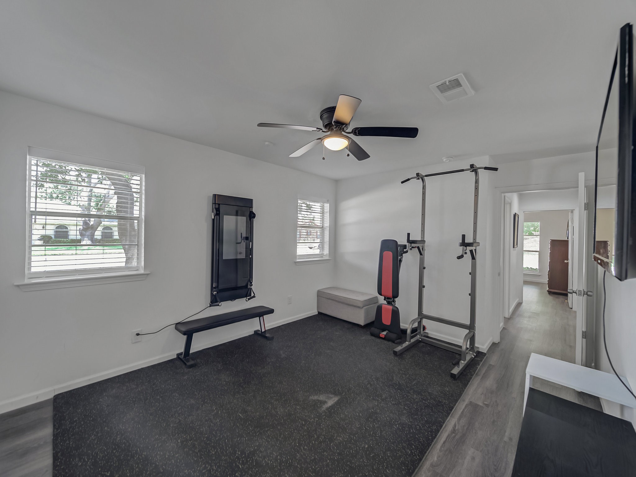 4606 Hazelhurst Lane Dallas TX 75227