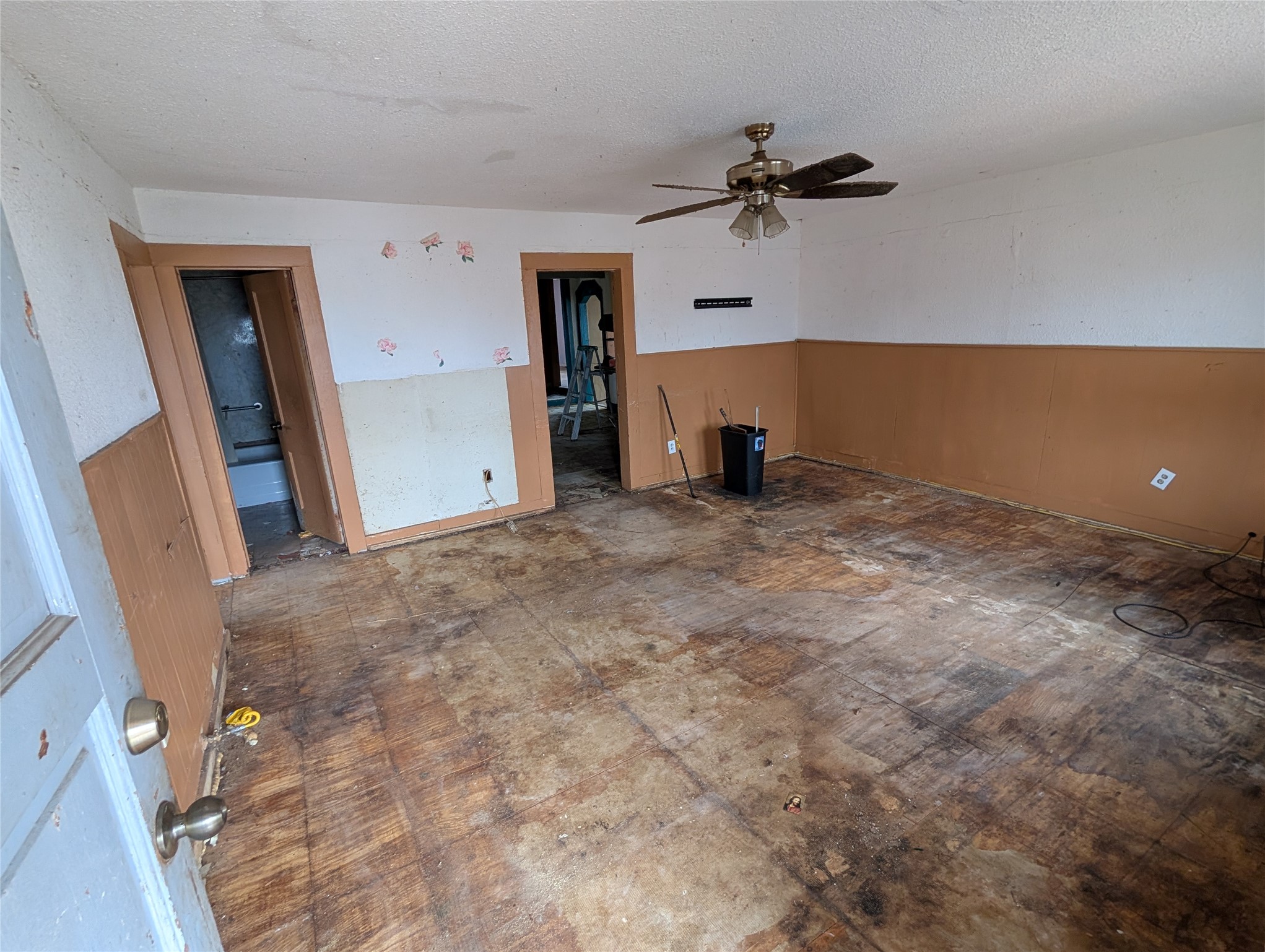 1701 E Leon Street Gatesville TX 76528