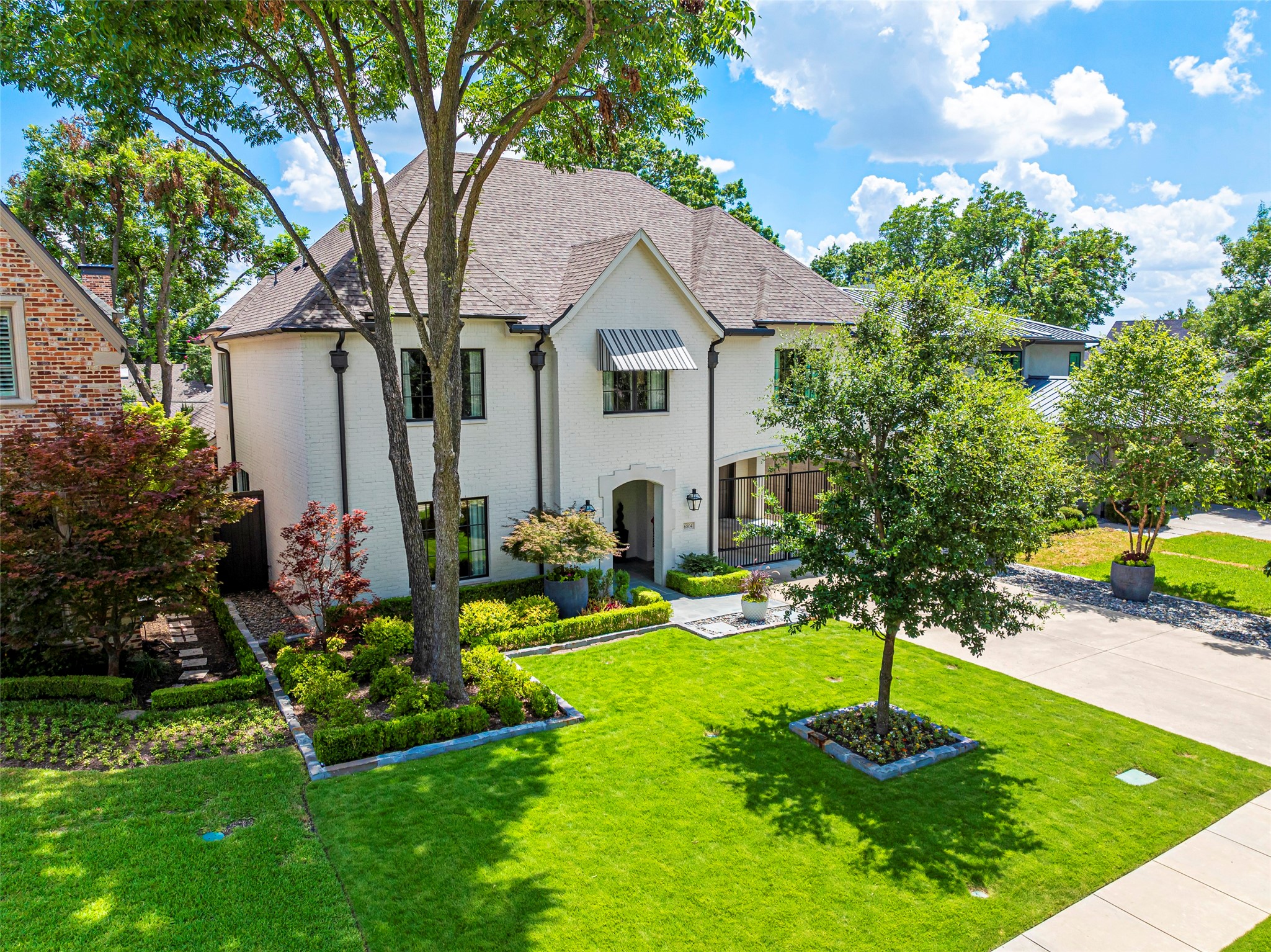 6804 Woodland Drive Dallas TX 75225