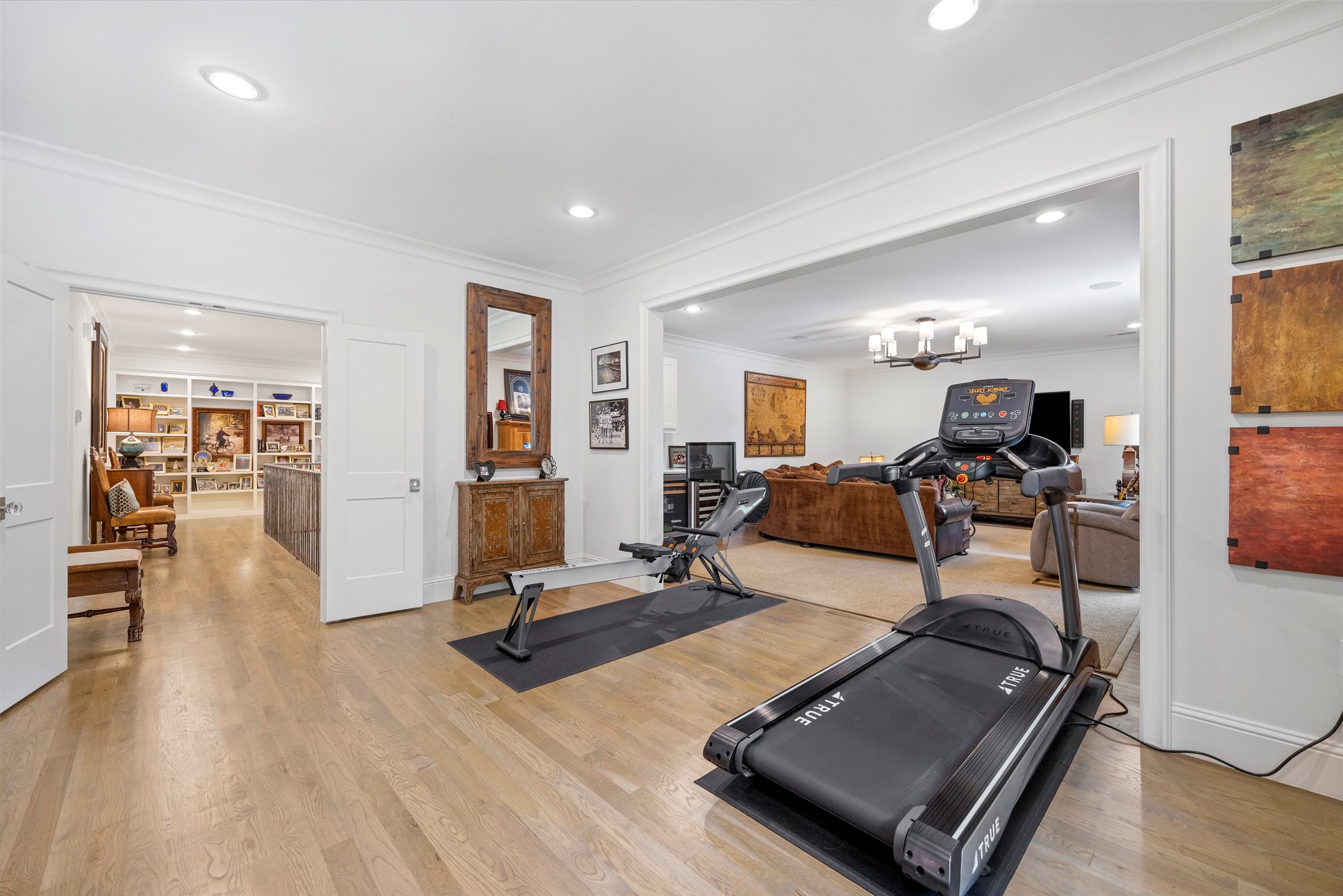 6804 Woodland Drive Dallas TX 75225