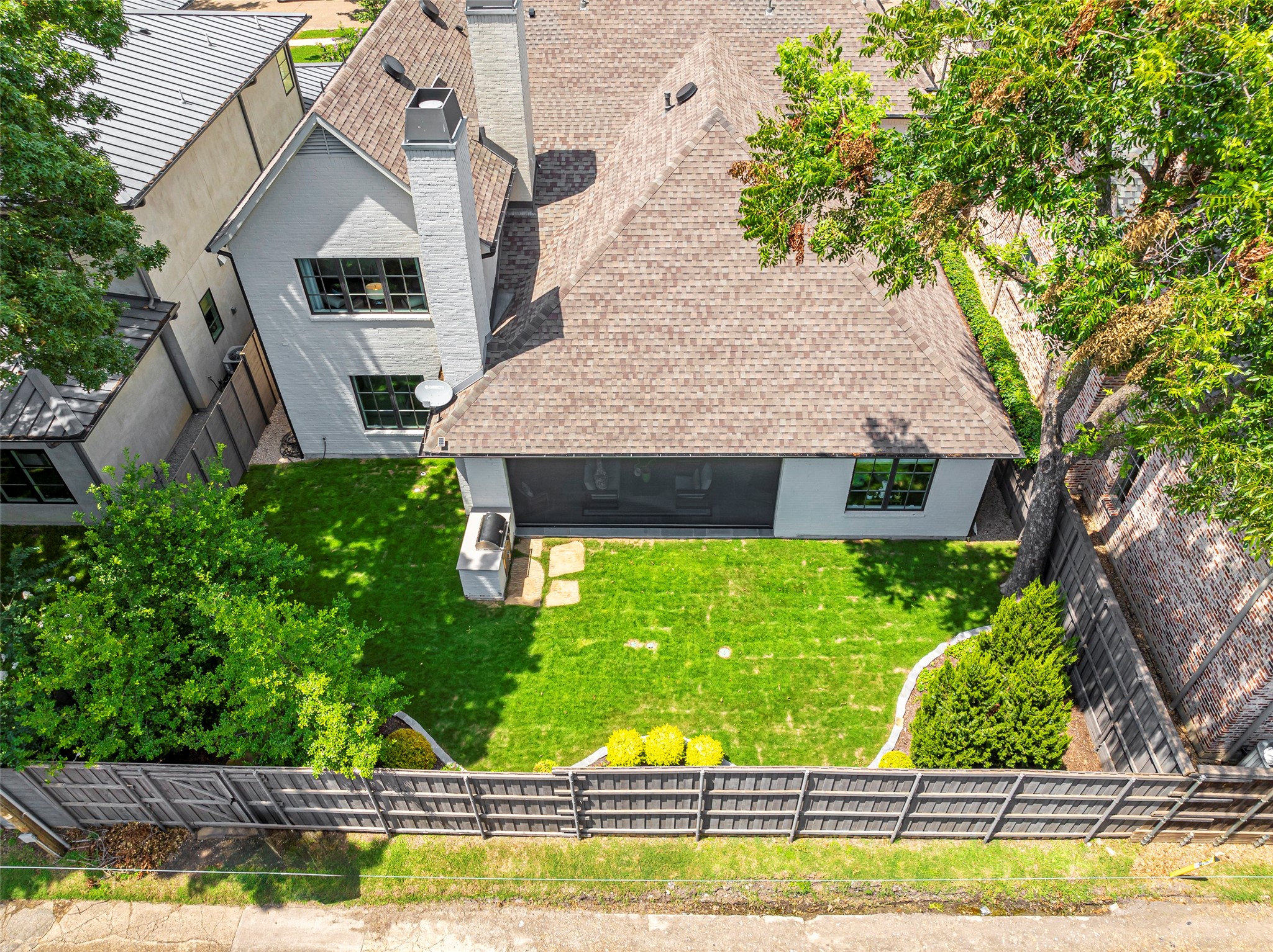 6804 Woodland Drive Dallas TX 75225