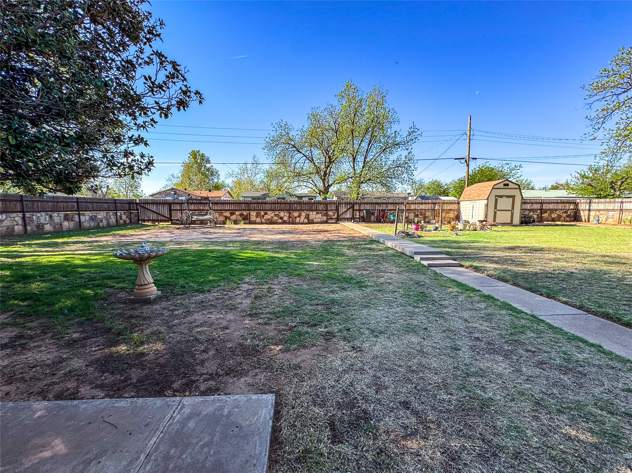 1001 SE 3rd Street Knox City TX 79529