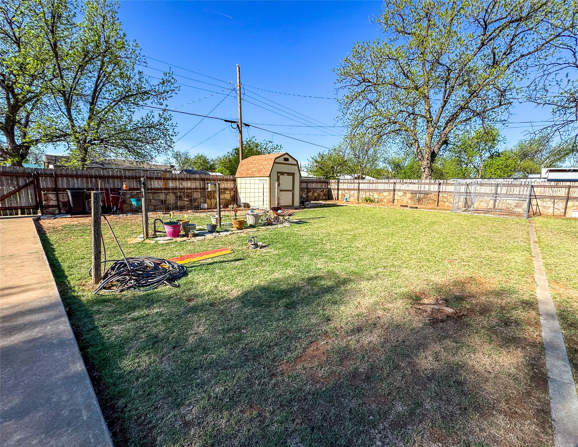 1001 SE 3rd Street Knox City TX 79529