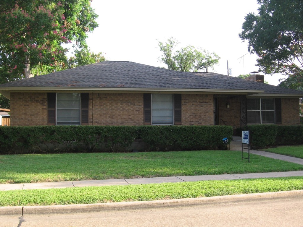 1618 Charlotte Drive Garland TX 75041