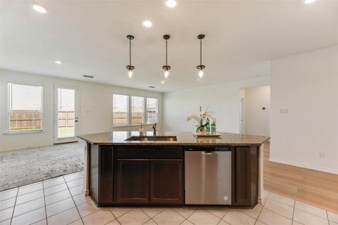 977 Adair Drive Aubrey TX 76227