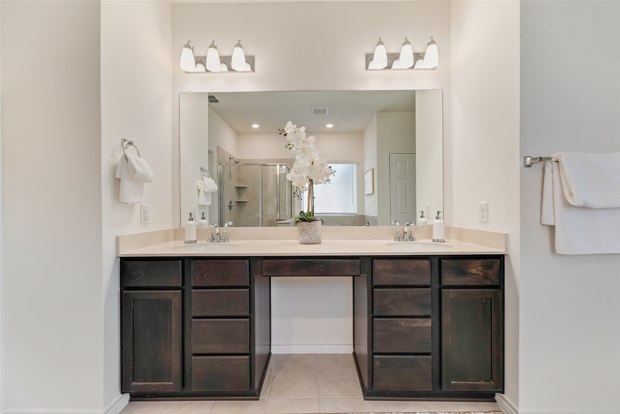977 Adair Drive Aubrey TX 76227
