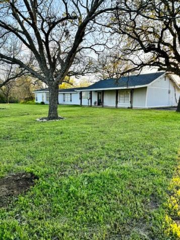 220 Ash Creek Drive W Azle TX 76020
