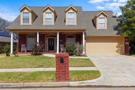 2011 Brianna Lane Arlington TX 76001