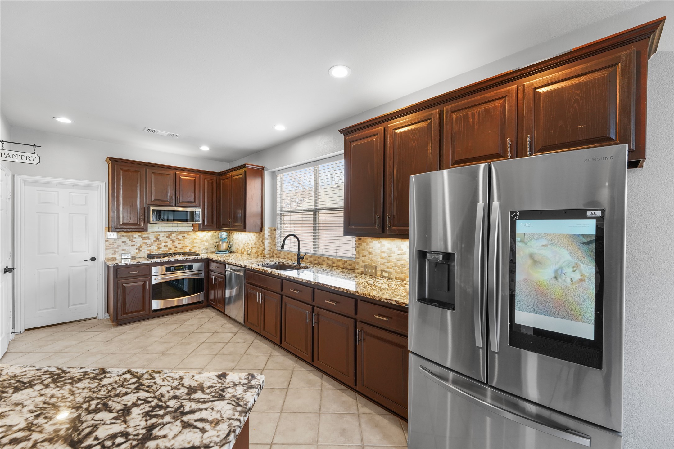 2011 Brianna Lane Arlington TX 76001