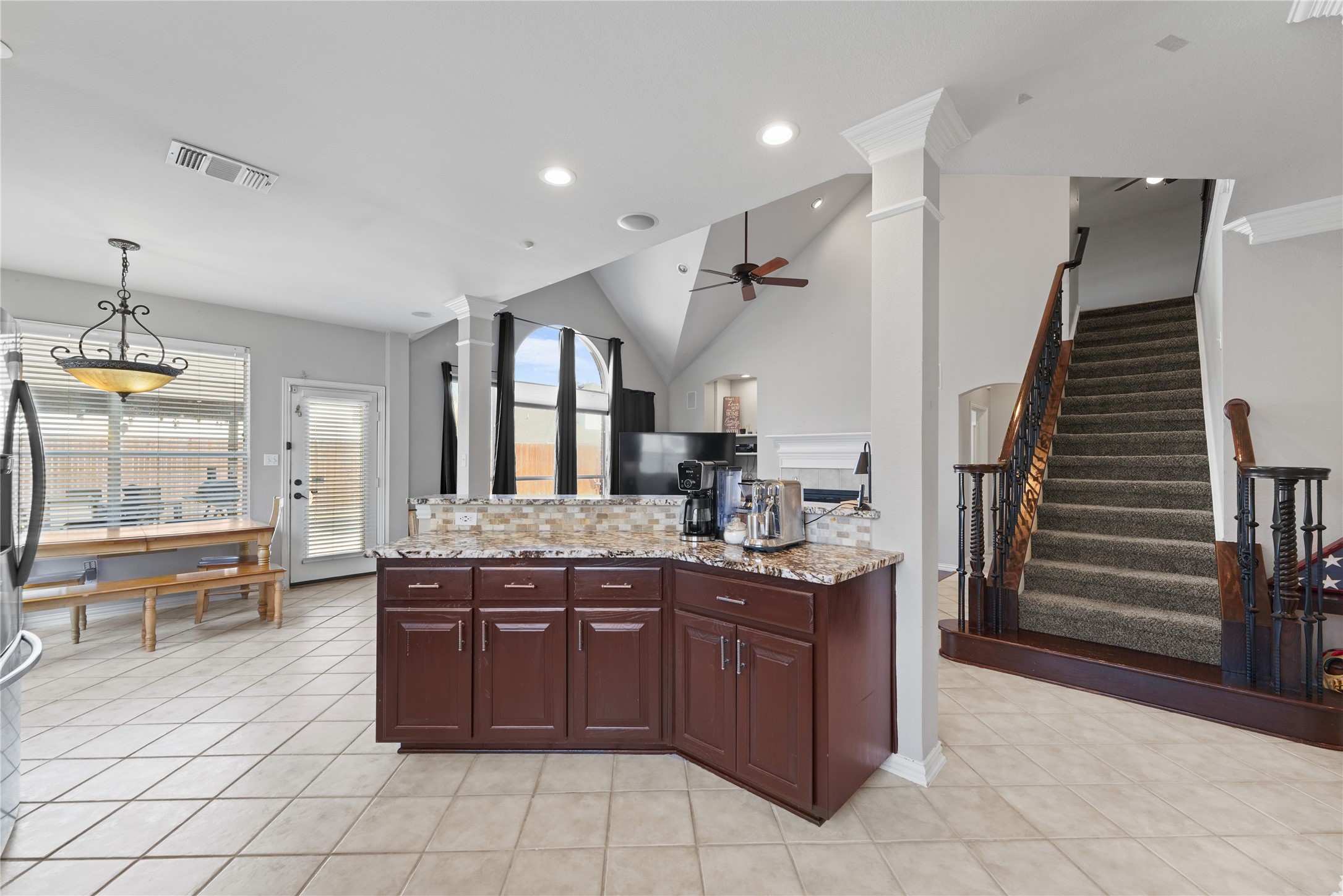 2011 Brianna Lane Arlington TX 76001