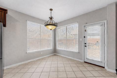 2011 Brianna Lane Arlington TX 76001