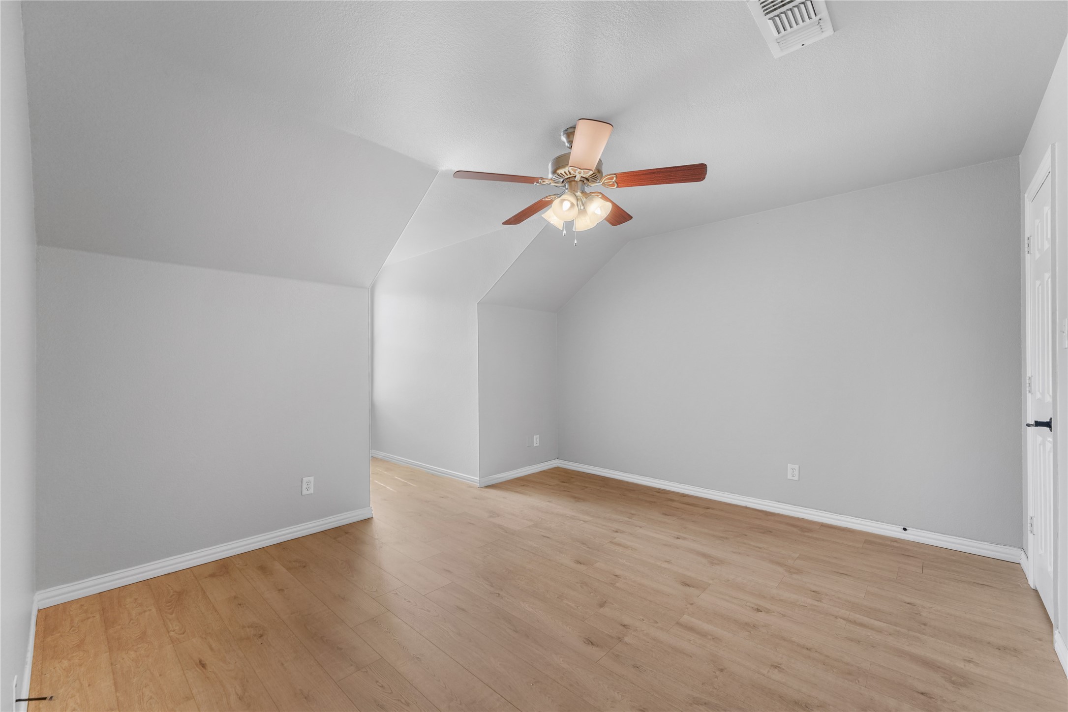 2011 Brianna Lane Arlington TX 76001