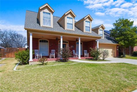 2011 Brianna Lane Arlington TX 76001