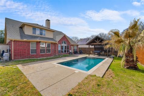 2011 Brianna Lane Arlington TX 76001
