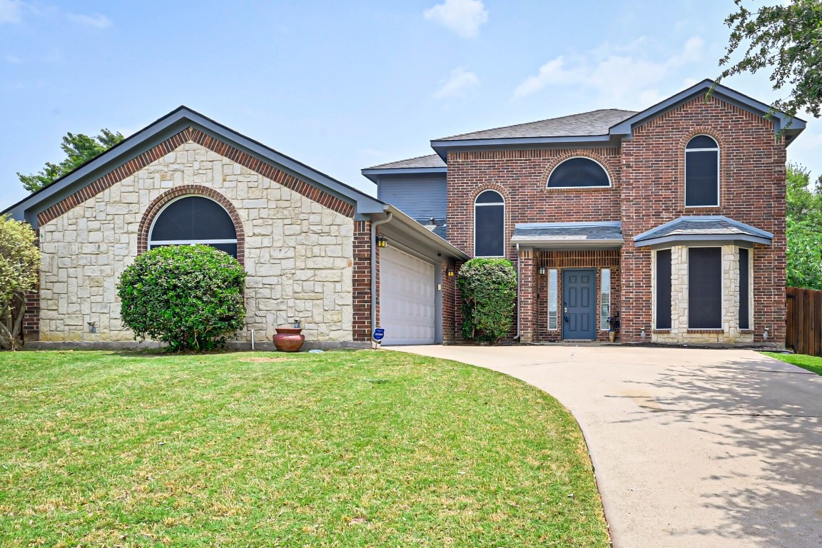 612 Dorchester Lane Mansfield TX 76063