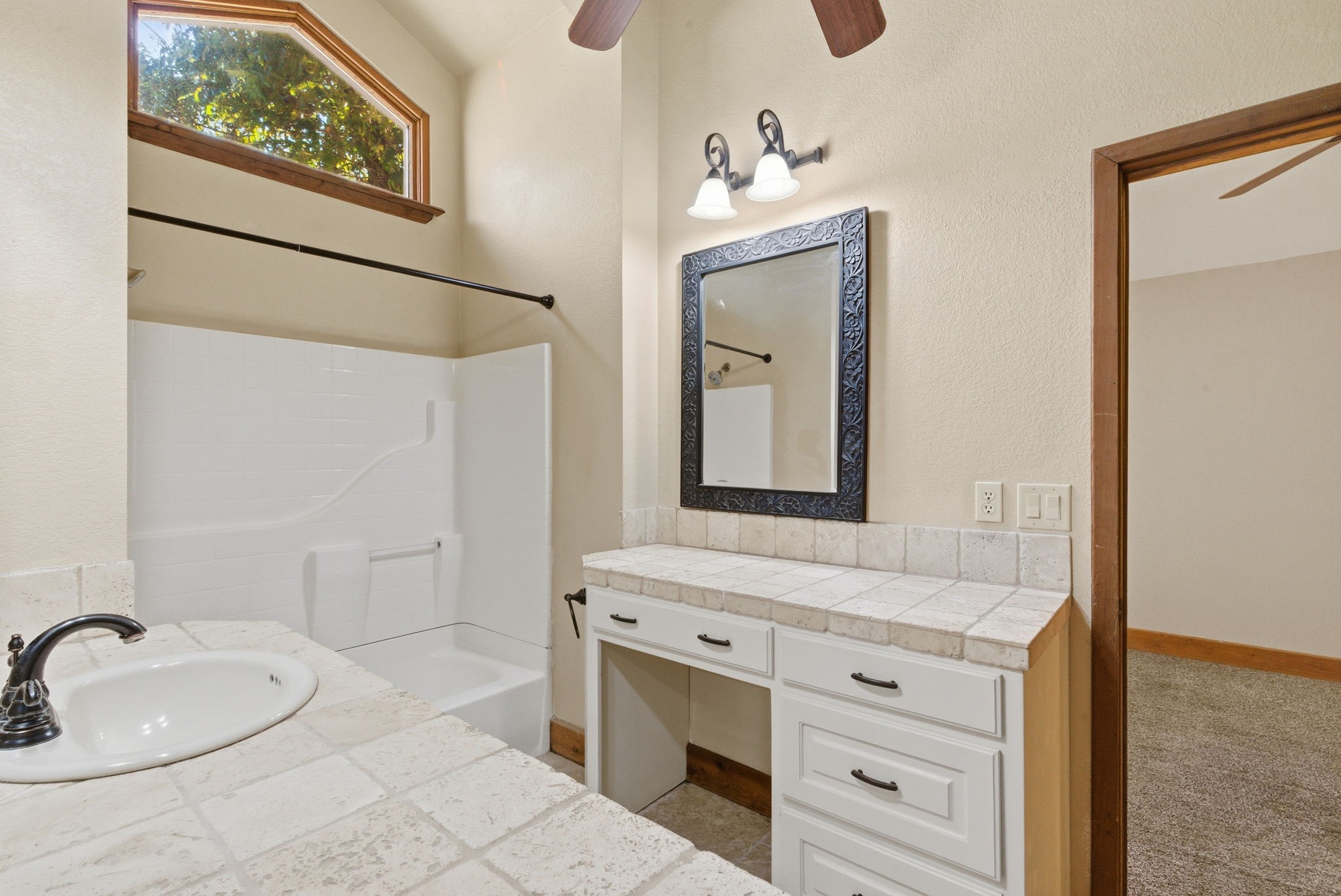 200 N Elm Lane Tolar TX 76476