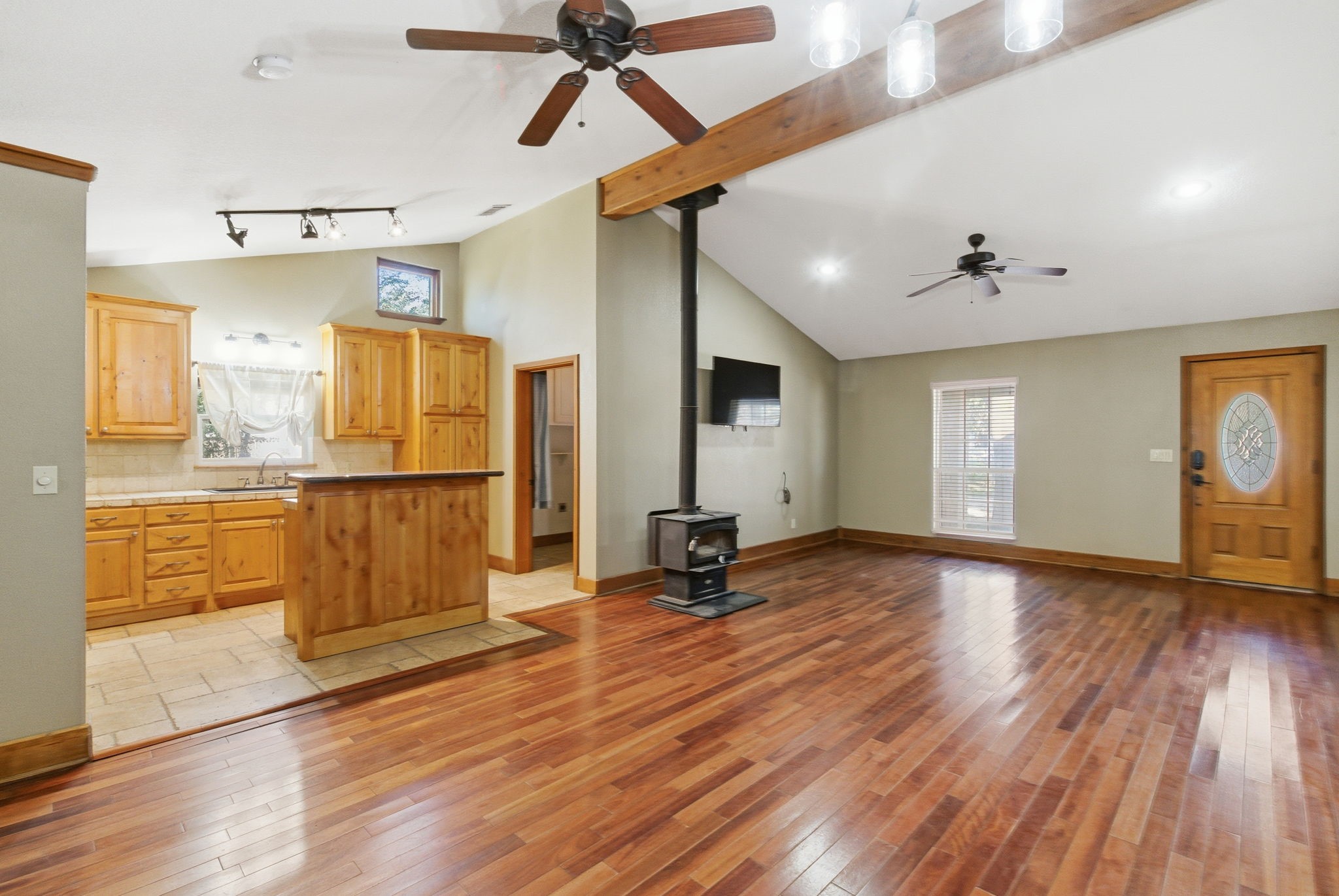 200 N Elm Lane Tolar TX 76476