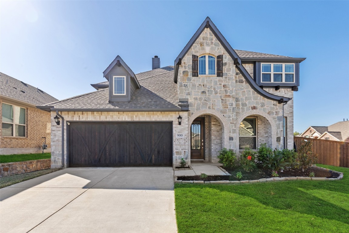 900 Baynes Drive Mckinney TX 75071