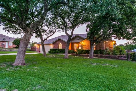 606 Grand Oaks Court Alvord TX 76225