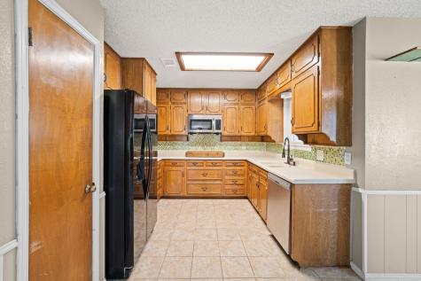 704 Morning Glory Lane Bedford TX 76021