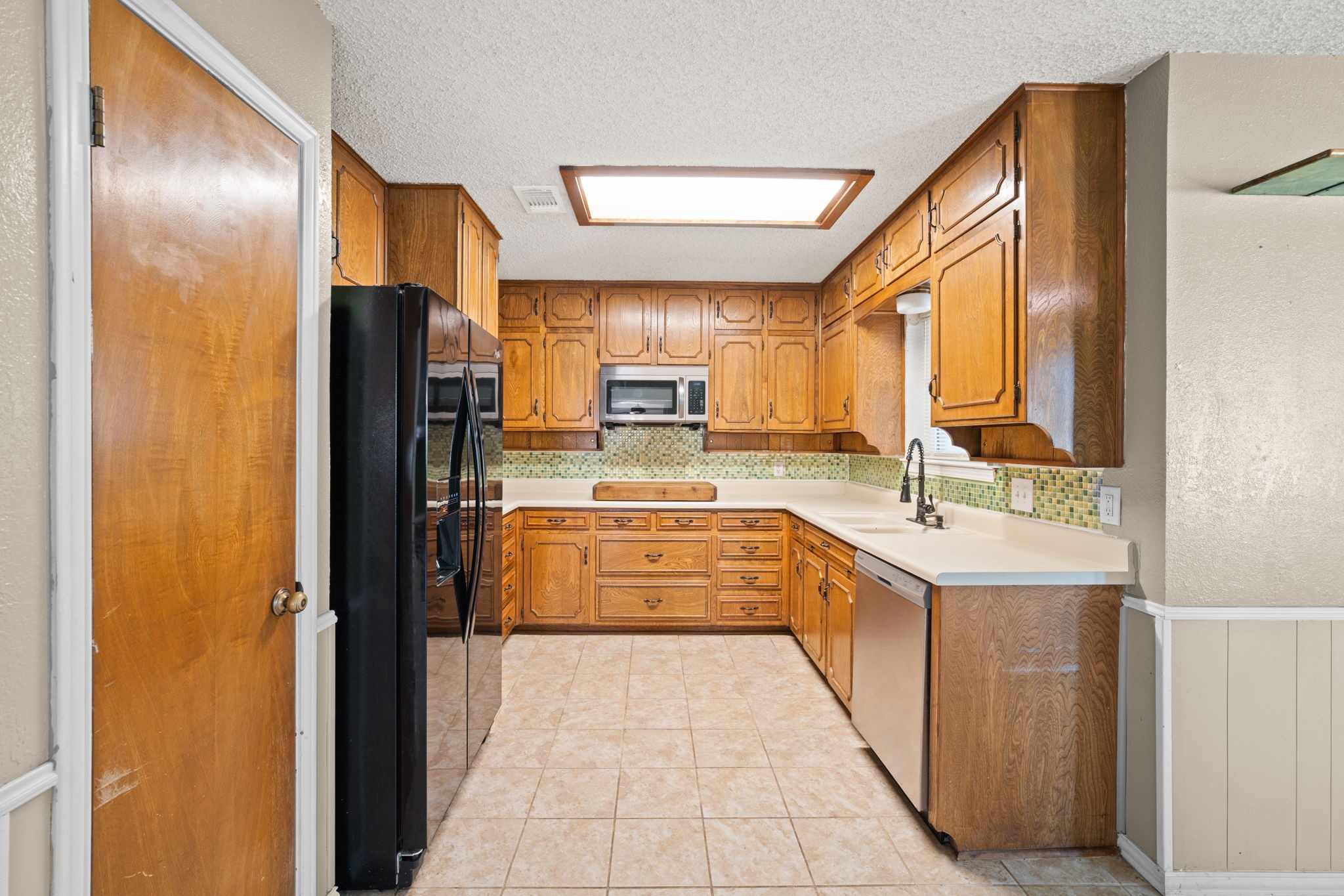 704 Morning Glory Lane Bedford TX 76021