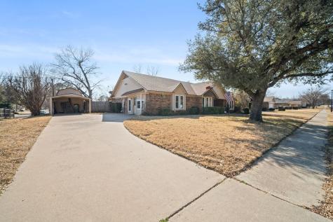 704 Morning Glory Lane Bedford TX 76021